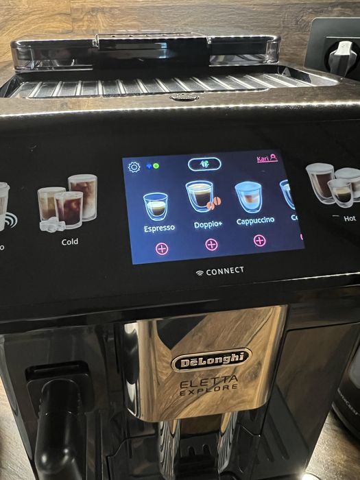 Автоматична еспресо машина De'Longhi Eletta Explore ECAM 450.65.G