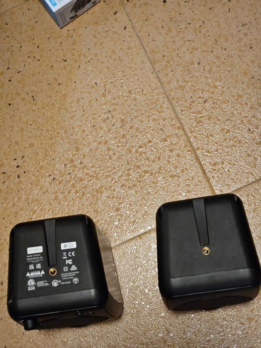 Преносими студийни монитори KRK GoAux 4