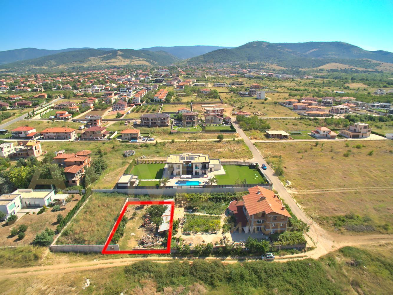 Парцел в Пловдив, област-с.Белащица площ 600