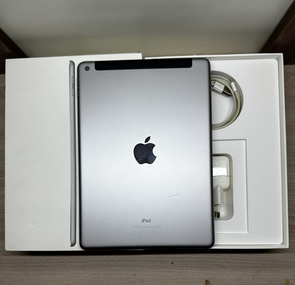 iPad 5 4G + Karobka dak