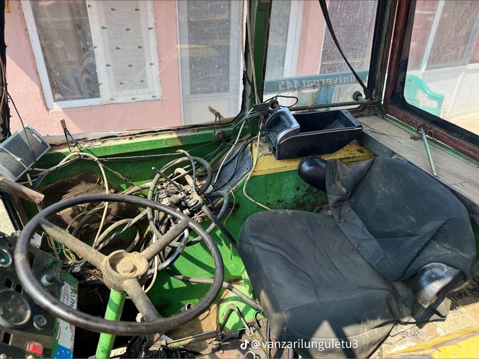 Vand tractor 445 mat craiova