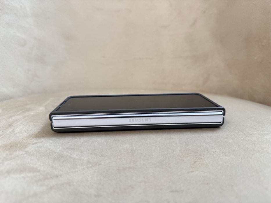 Samsung Galaxy Z Fold5 5G – 512 GB