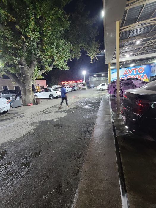 Avto moykaga moyshik bollarni ishga olamiz ish haqi 50/50