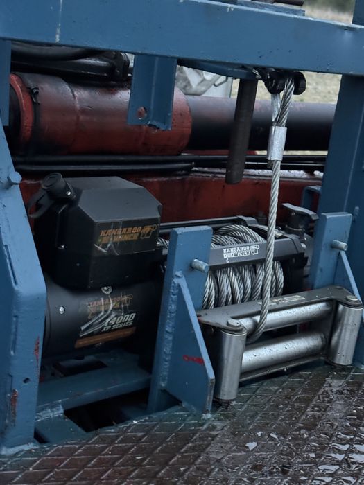 Volvo Fl 6 platforma cu macara autorizata ISCIR + Site Web