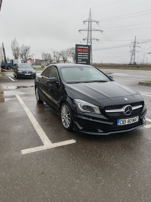 Vând Mercedes CLA  2014