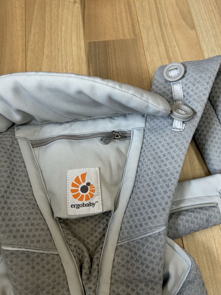 Раница за бебеносене Ergobaby OMNI breeze