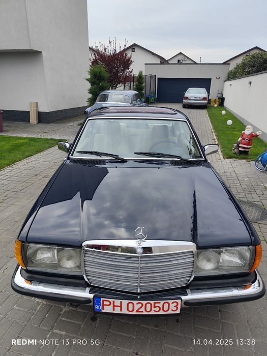 Mercedes W123 Coupe 230 CE Istorică