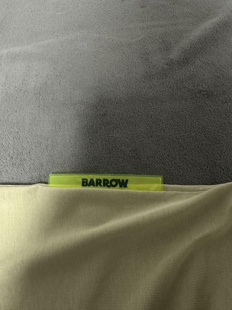 Tricou Barrow nou