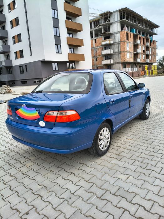 Fiat Albea 1.4 , 08/2009 , Toate dotările 49.000 km.