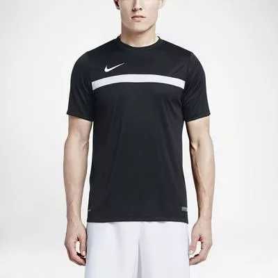 НОВА оригинална черна тениска за футбол NIKE Dri-Fit размер L от САЩ
