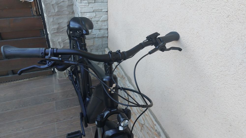 Bicicleta electrica Cube bosch smart