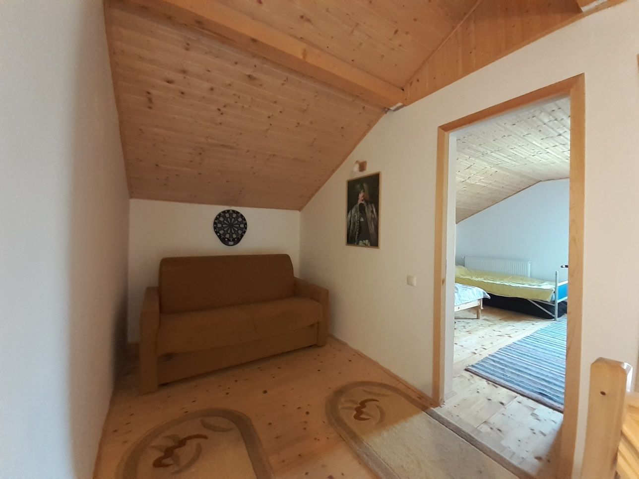 Inchiriez cabana