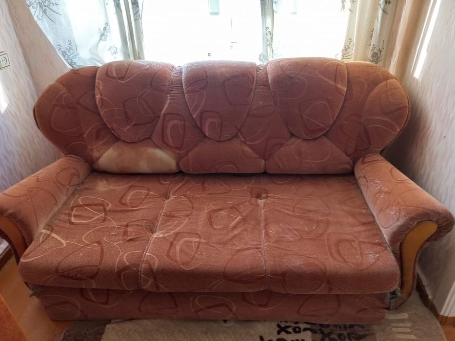 Диван кресло и кровать даром