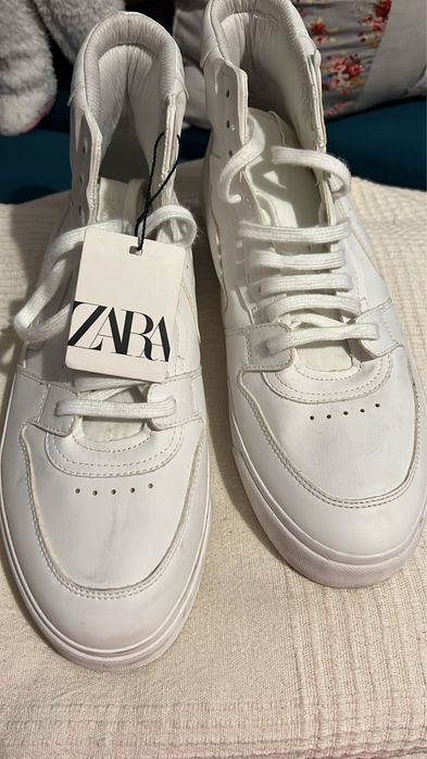 Adidasi inalti barbatesti Zara