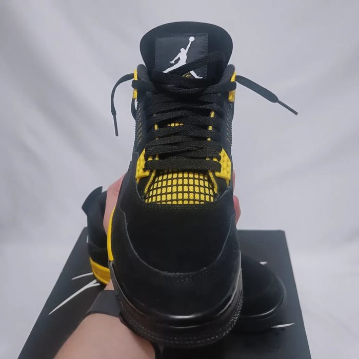 Jordan 4 Yellow Thunder