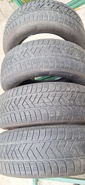 Anvelope iarna Pirelli 215 65 r17 DOT 2020