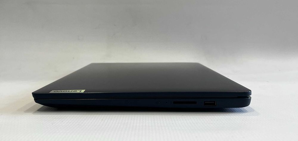 Лаптоп Lenovo IdeaPad 3, AMD Ryzen 3 3500U, 8GB ram, 512GB SSD