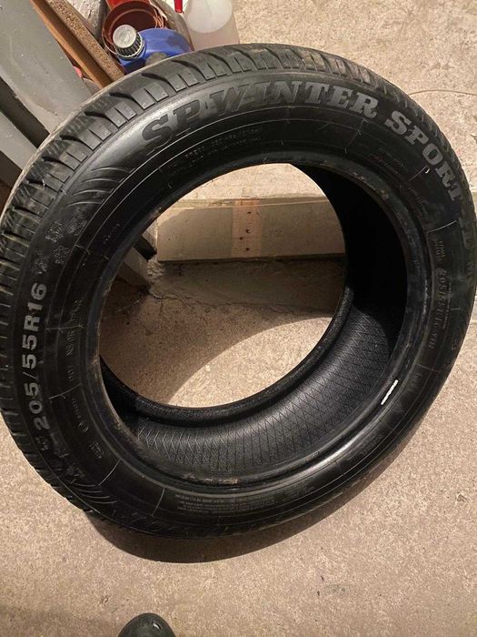 Зимни Гуми Дънлоп 205/55/16