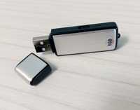 Reportofon tip stick USB 8GB NOU