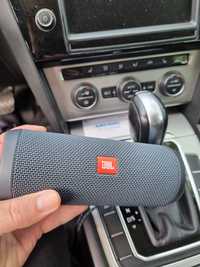 Boxa Jbl flip essential 2 bluetooth 20w ca noua