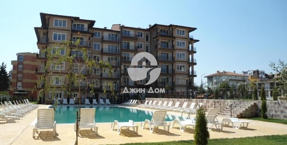 Продава се Двустаен апартамент в с. Равда, Област Бургас - 71 кв.м за 1240 €/кв.м - Снимка #11