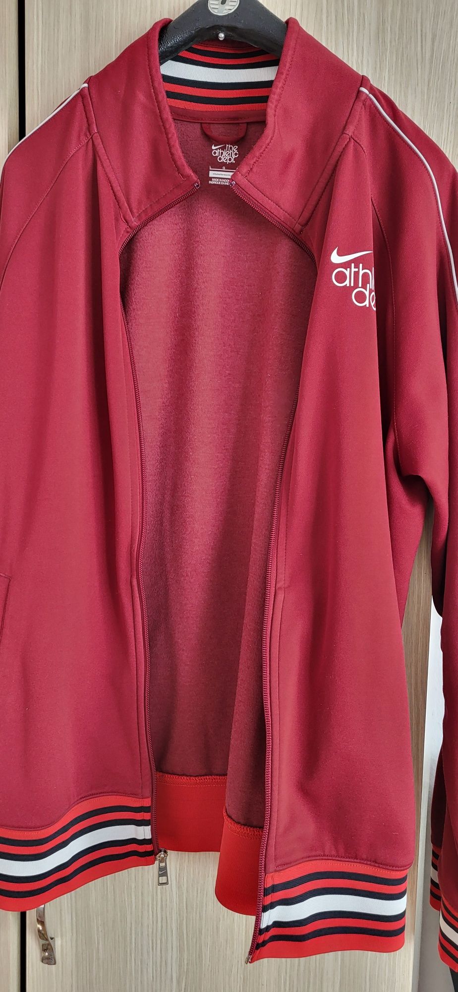 Bluza Nike ,marimea L