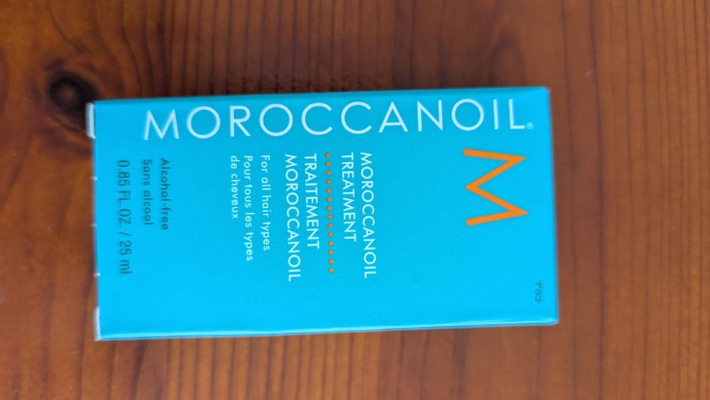 Декоративна козметика Milk Rare Beauty Maroccanoil