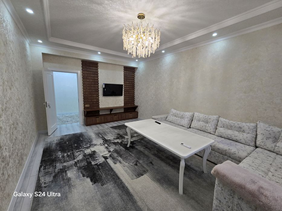 2 xona sotiladi barca jixozlqri bilan