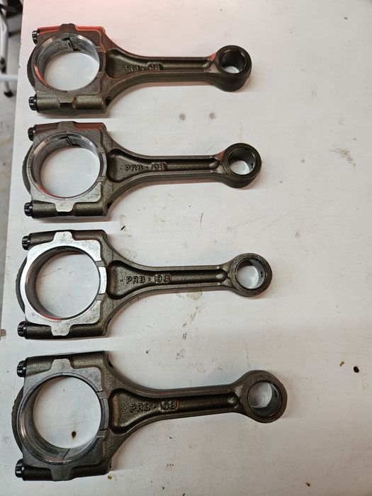 К-кт Оем биели Honda k20a2/k24a2
