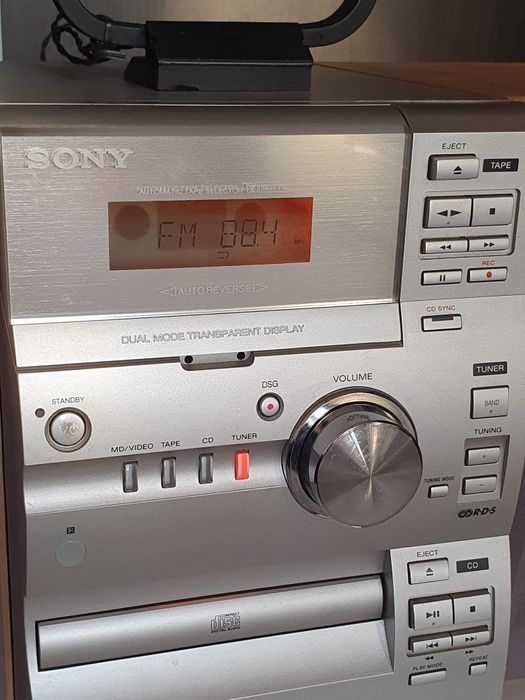 Radiocasetofon cu cd Sony CMT-CP1