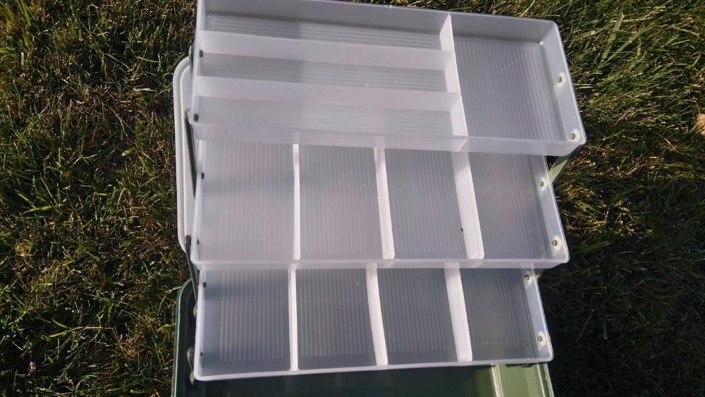 Троен рибарски куфар