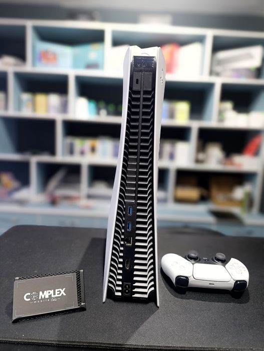 Play Station 5 - 825Gb - Disk Edition- STARE 10/10 + Garantie