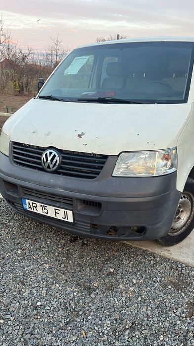 Autoutilitara Volkswagen T5