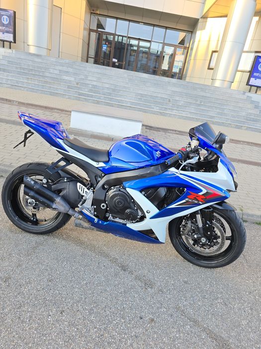 Suzuki gsxr 750 k8