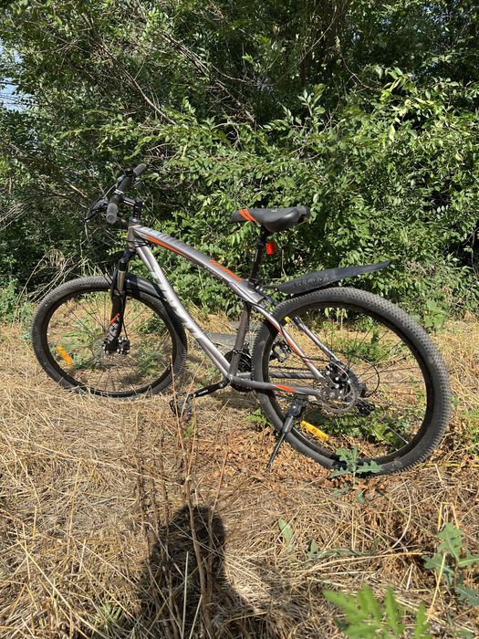 Велосипед спортивный в идеальном состоянии!