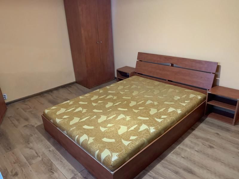 Дава се под наем Тристаен апартамент в Пловдив, Кършияка - 86 кв.м за 400 € - Снимка #2