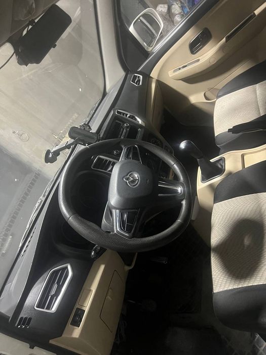 Changan T3 2022yil tent qilingan
Probegi 60.000km
Bort 3metr Tent qili