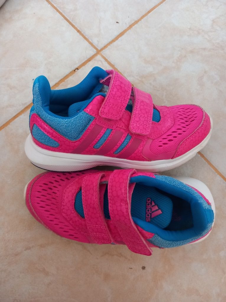 Adidas оригинални маратонки