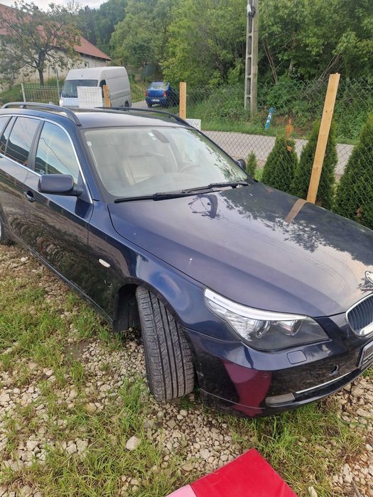 Dezmembrez Bmw e61 520 m47