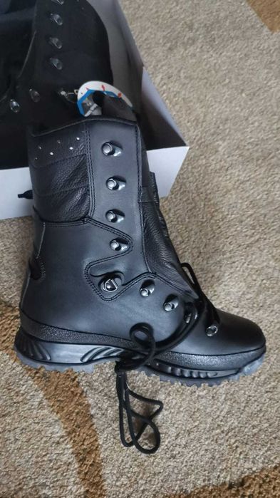 Haix command boots 42 goretex