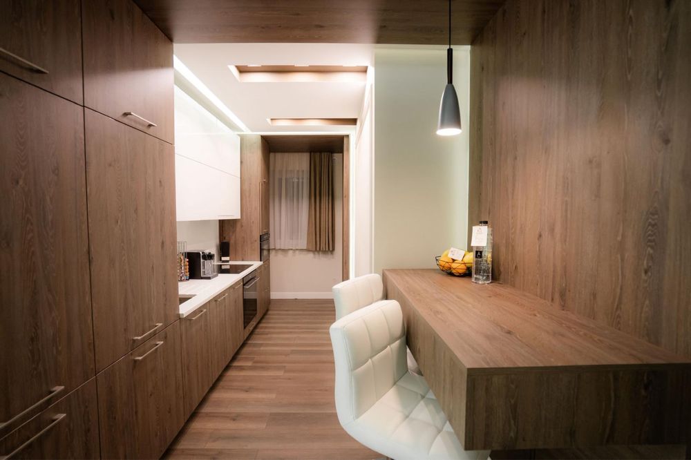 Vand Apartament 3 camere (104mp) - complet utilat