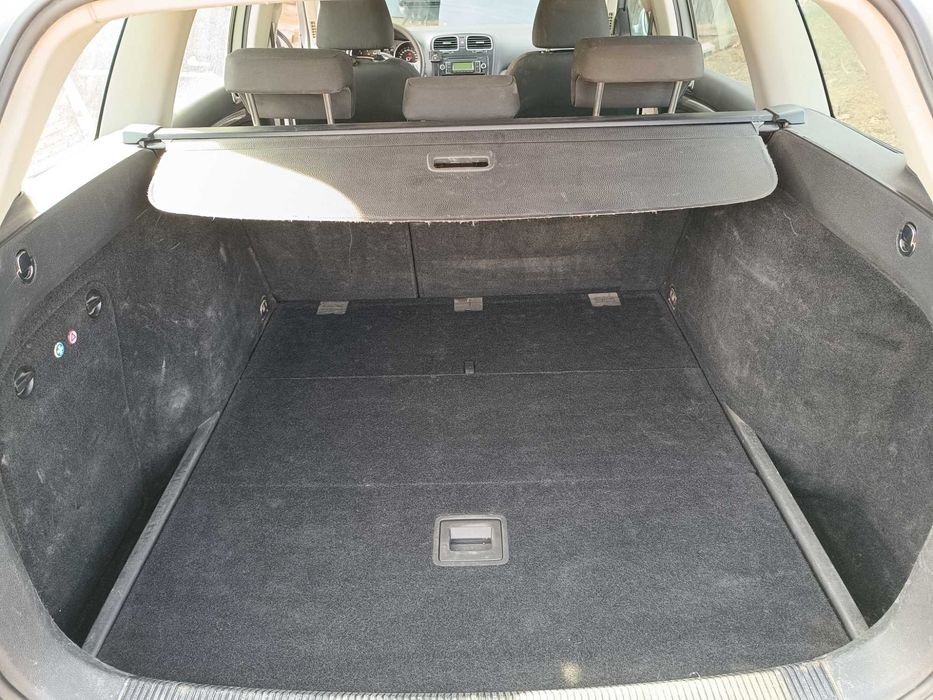 Vand Volkswagen Golf VI Variant Trendline Bluemotion