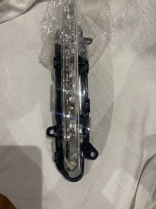 Паворотник на мерсдес 150-$