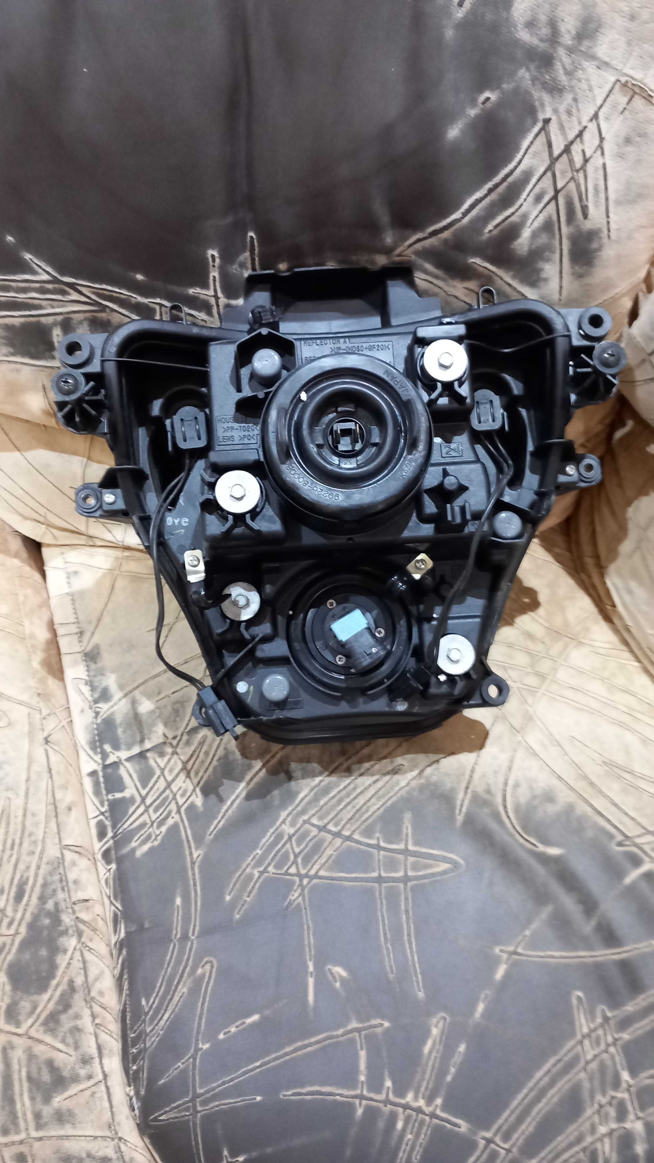 Фар за Suzuki GSXR 600 750 L1 2 3 4 5 6 7
