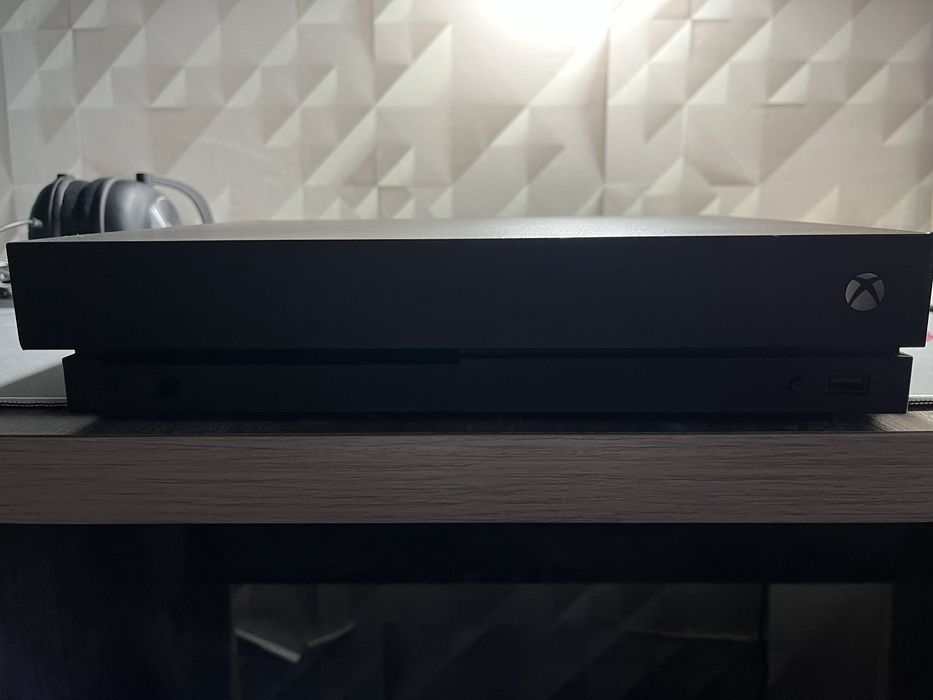 xbox one x 500gb