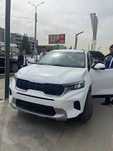 Kia Sonet 1-pozitsa nasiyaga xarid qiling