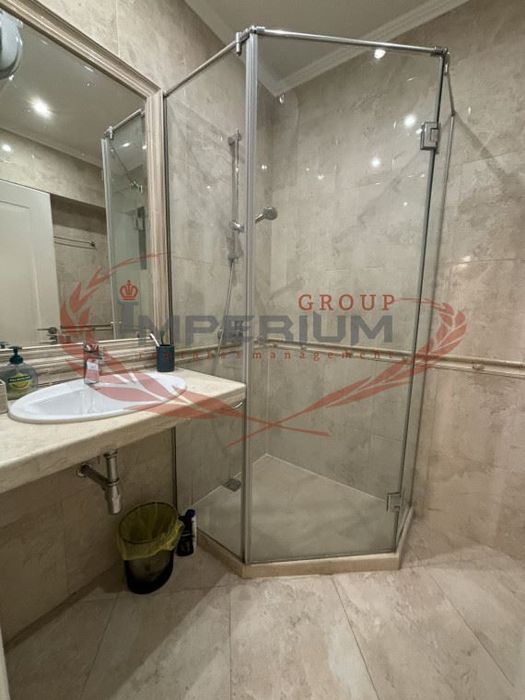 Дава се под наем Двустаен апартамент в Варна, Център - 55 кв.м за 765 € - Снимка #6