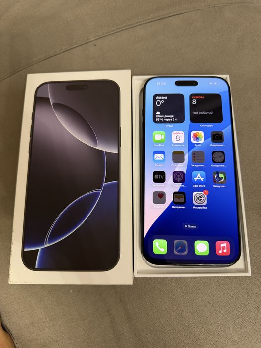 Продам Айфон 16 про макс 256 гб черный титан