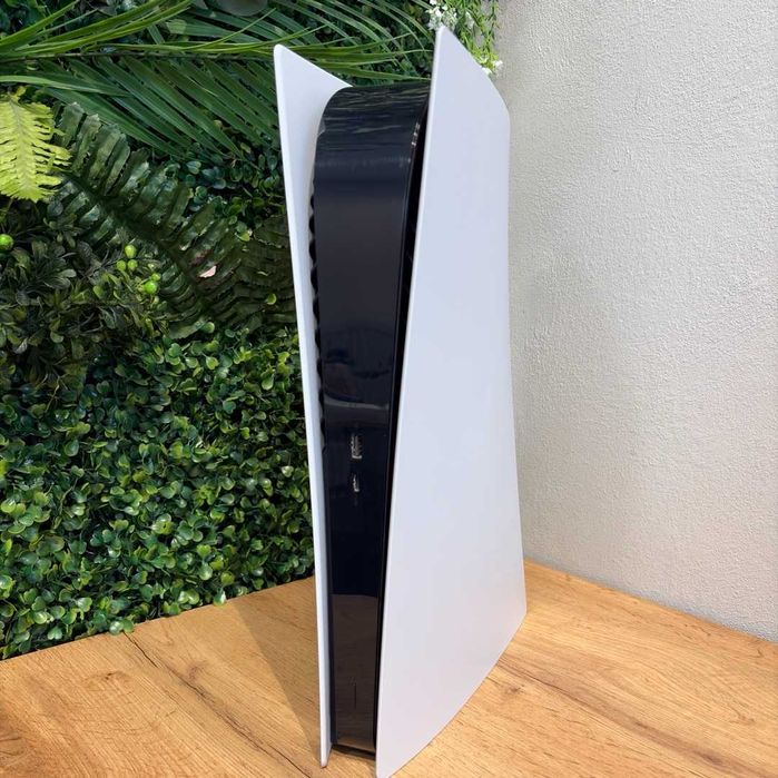 PlayStation 5 825GB Digital Edition - GARANTIE 12 LUNI | TrueGSM