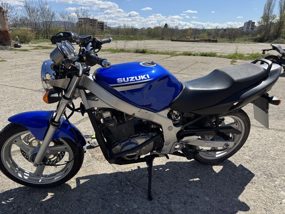 Suzuki gs500 2003 година
